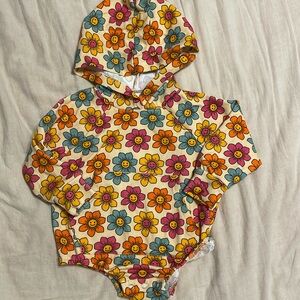 Sweatshirt onesie - happy face floral
